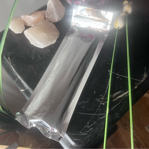 Beau Gâchis 5 Piece Eye Makeup Brush Set NWT - - Picture 9 of 11